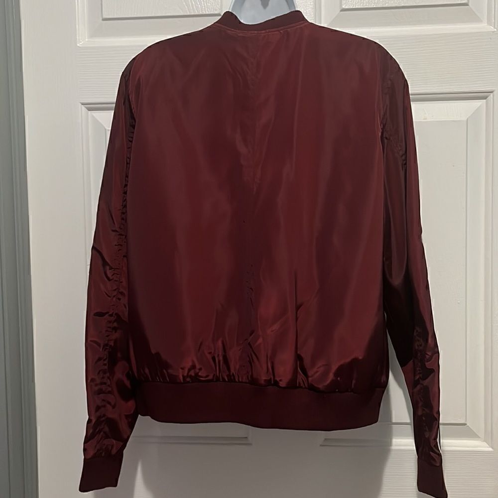 Lightweight Jacket. - Picture 2 of 6